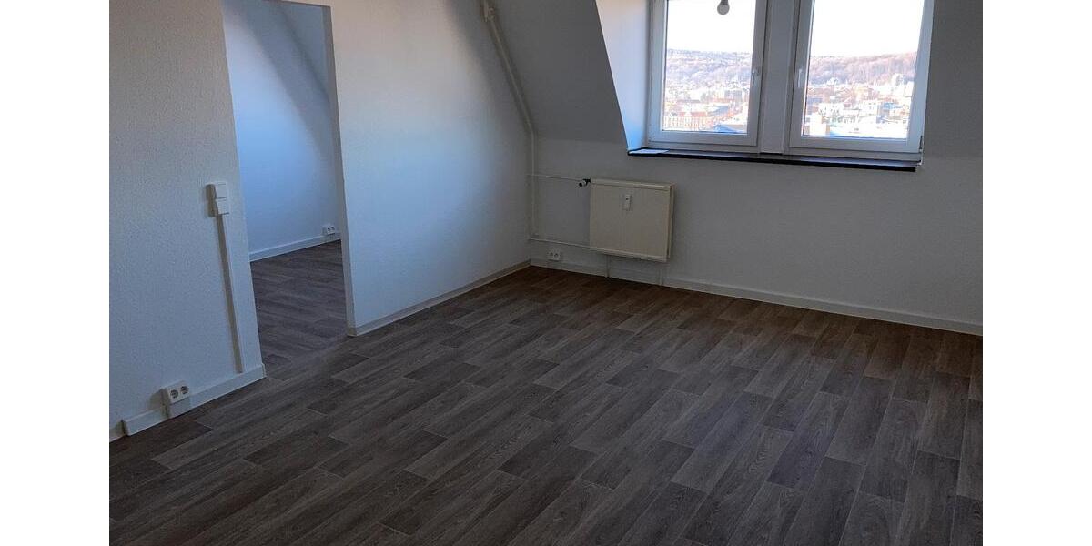 **MOST WANTED!** 4-Raum-Wohnung in der Innenstadt. Schnell sein! 4 zimmer