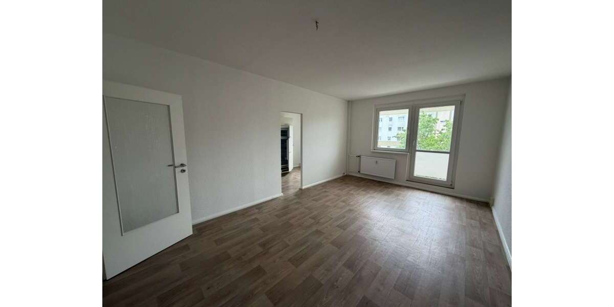 Etagenwohnung Gera Lusan - 3 Zimmer, 68 m&sup2;, 373&euro; | Angebot:26185855