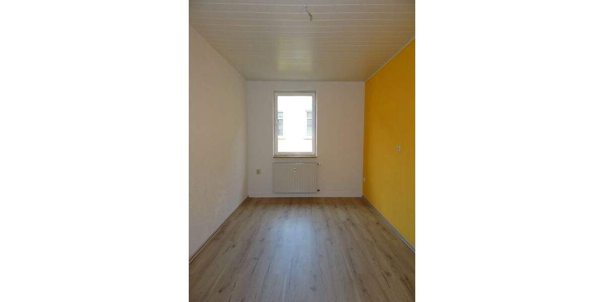Etagenwohnung Zeulenroda-Triebes Zeulenroda - 2 Zimmer, 54 m&sup2;, 300&euro; | Angebot:26742061