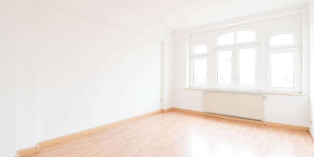 Etagenwohnung Zeitz - 3 Zimmer, 65 m&sup2;, 325&euro; | Angebot:26759210