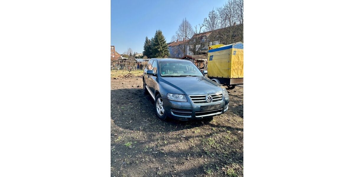 VW Touareg 325.000 km 1.800 &euro; Zeitz 06712