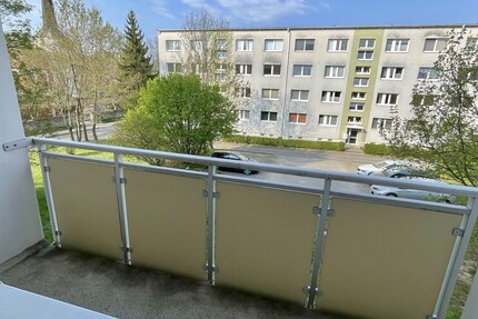 Gera-Langenberg! 4 Raum Whg. mit Balkon und Wanne! - Wohnung Gera Langenberg | Angebot:27190932