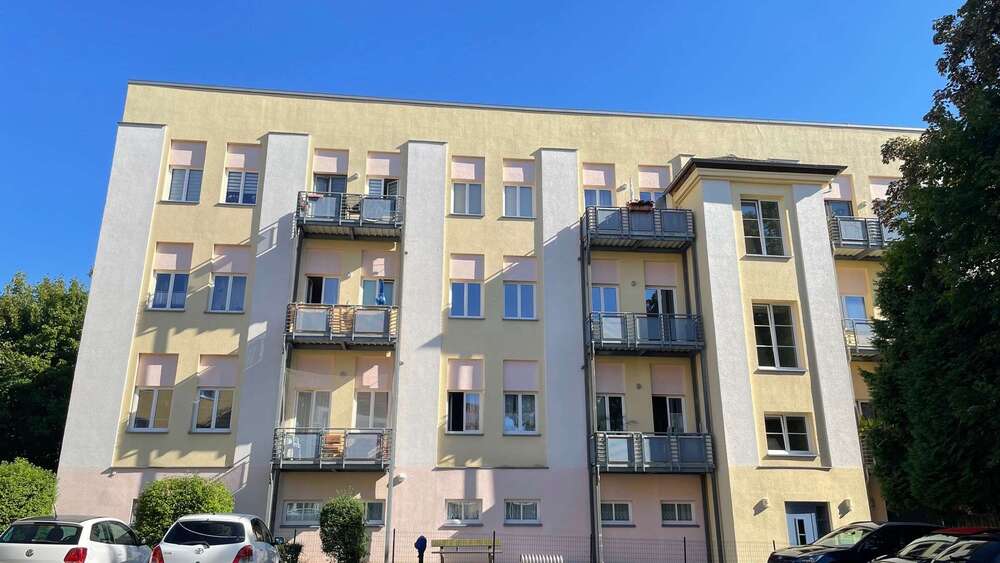 Etagenwohnung Zeitz - 2 Zimmer, 65 m&sup2;, 455&euro; | Angebot:26999501