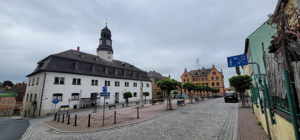 Einfamilienhaus Auma-Weidatal Weidatal - 9 Zimmer, 160 m&sup2;, 25.000&euro; | Angebot:25707834