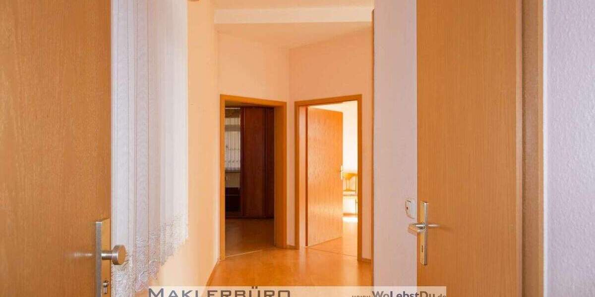 Etagenwohnung Greiz Irchwitz - 2 Zimmer, 68 m&sup2;, 480&euro; | Angebot:26513271