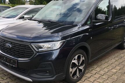 Ford Grand Tourneo 60.205 km 28.450 &euro; Triptis 07819