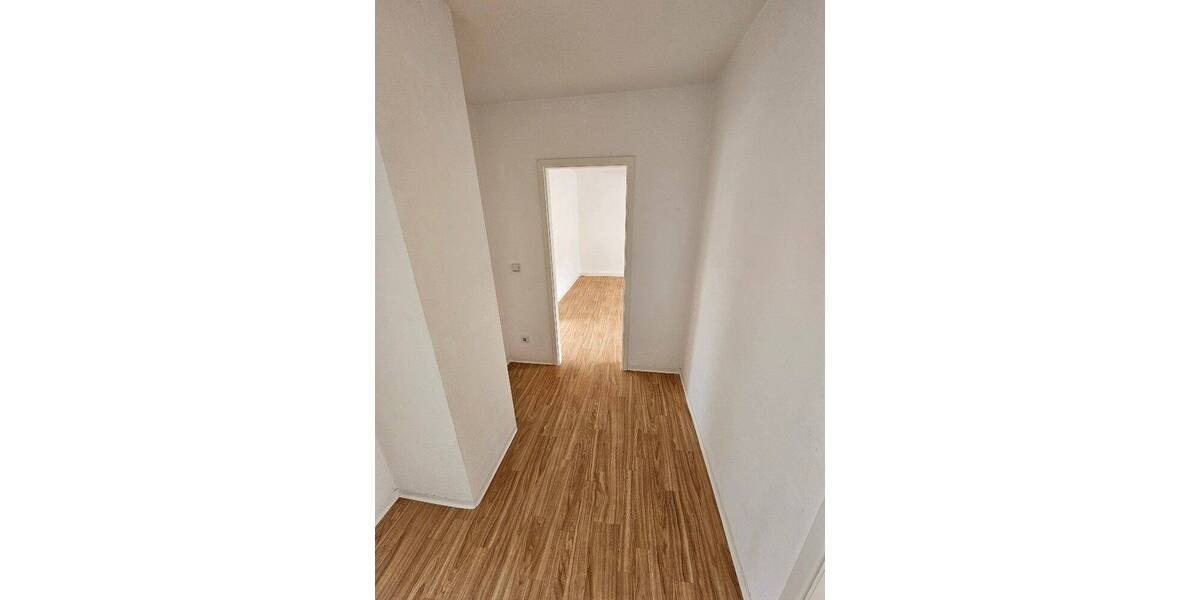 Etagenwohnung Altenburg Drescha - 3 Zimmer, 66 m&sup2;, 385&euro; | Angebot:26902607