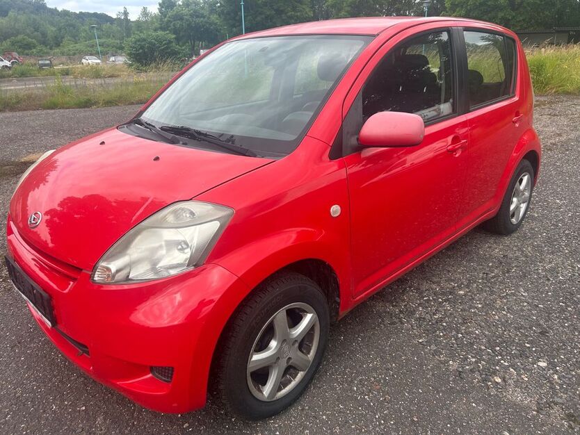 Daihatsu Sirion 192.000 km 950 € zwickau 08064