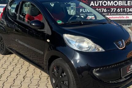 Peugeot 107 130.480 km 1.999 &euro; Teuchern 06682