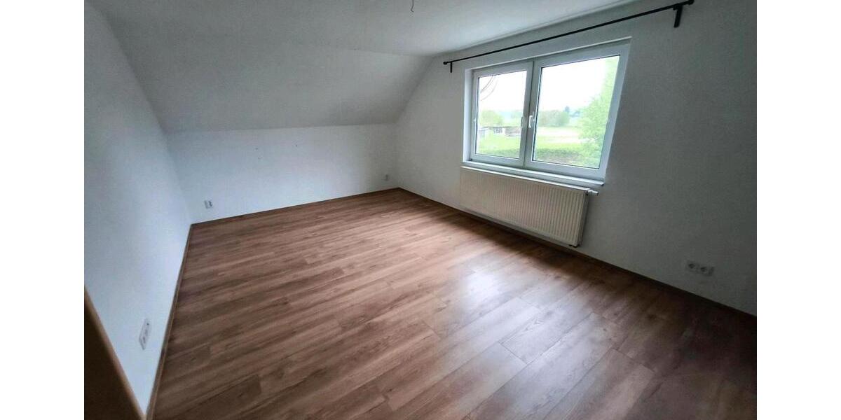 Einfamilienhaus Neustadt an der Orla - 4 Zimmer, 120 m&sup2;, 195.000&euro; | Angebot:26674175