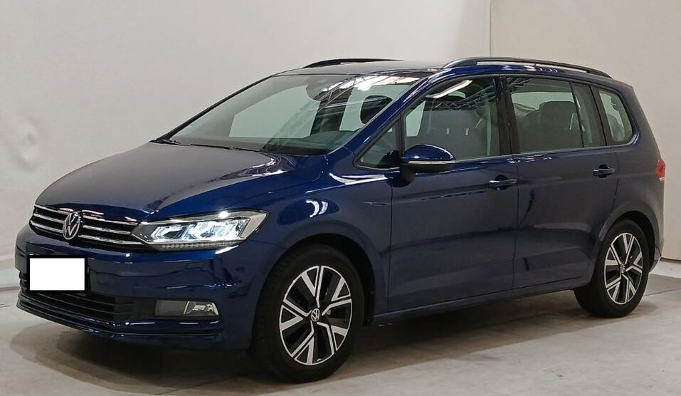 VW Touran 25.514 km 36.750 € Glauchau 08371