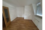 Vermietete Eigentumswohnung mit Stellplatz in ansprechender Wohngegend! - Dachgeschoßwohnung Gera Alt-Bieblach | Angebot:26476502