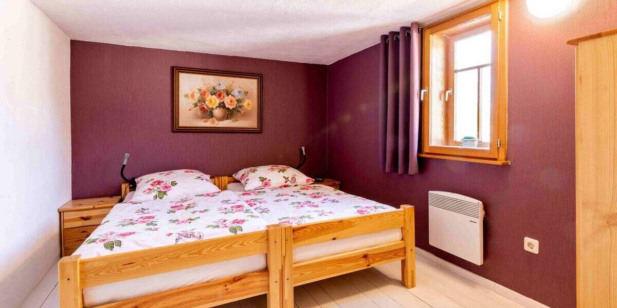 Mehrfamilienhaus, Wohnhaus Auma-Weidatal Wiebelsdorf - 7 Zimmer, 240 m&sup2;, 179.000&euro; | Angebot:26910454