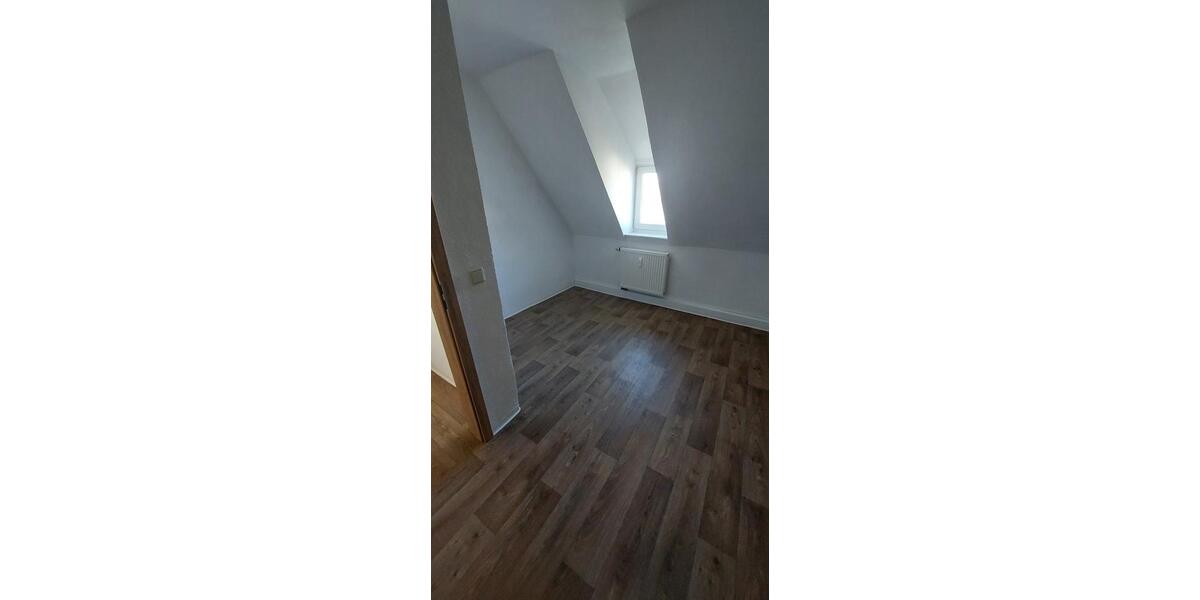 Erdgeschoßwohnung Meuselwitz - 3 Zimmer, 58 m&sup2;, 330&euro; | Angebot:26150099