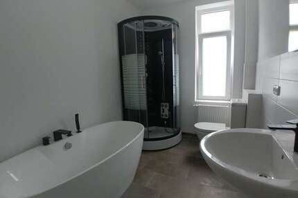 Wohnung Greiz - 4 Zimmer, 85 m&sup2;, 599&euro; | Angebot:27083568