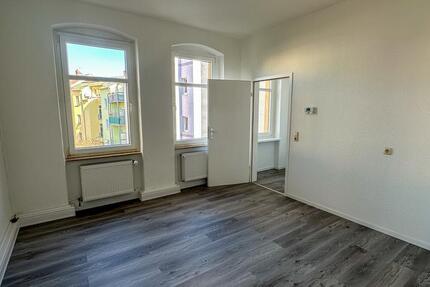 Wohnung Gera Debschwitz - 1 Zimmer, 31 m&sup2;, 175&euro; | Angebot:25248026