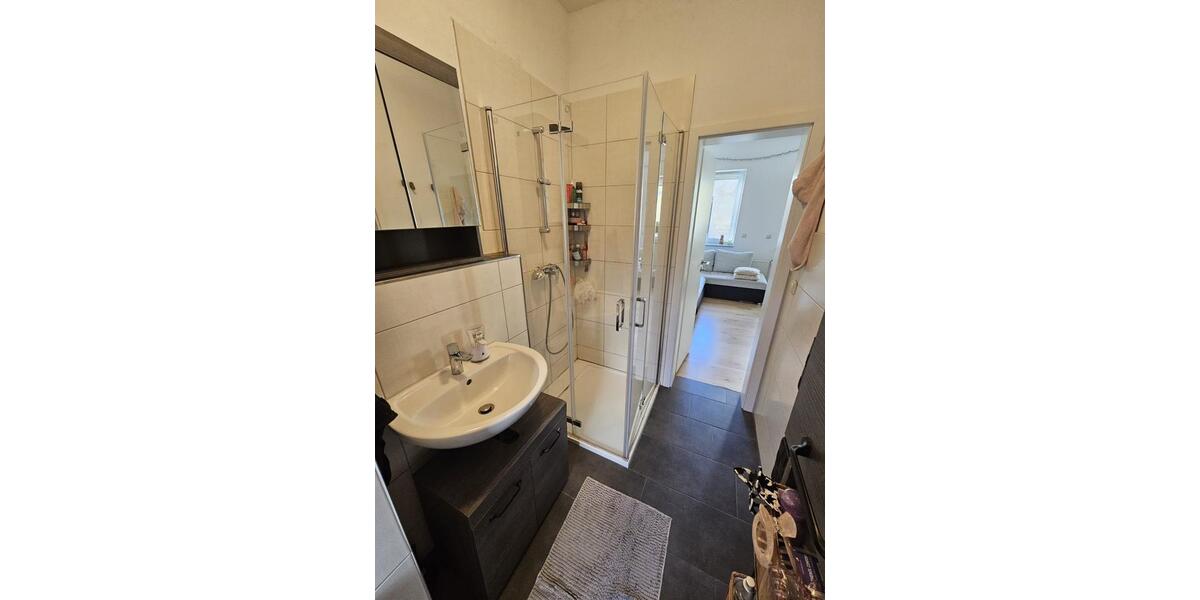 Erdgeschoßwohnung Meerane - 2 Zimmer, 40 m&sup2;, 335&euro; | Angebot:26558625