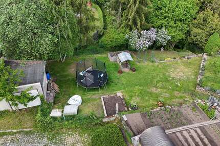 Charmantes Grundstück mit Potenzial in Stößen – Burgendlandkreis zimmer