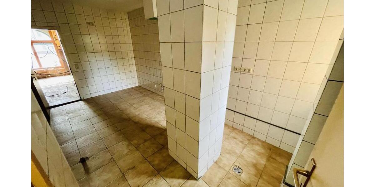 Tolle Gewerbefläche z.B. für ein Café oder einen Laden in sehr zentraler Lage von Gera! - Gewerbeobjekt Gera Debschwitz | Angebot:26384749