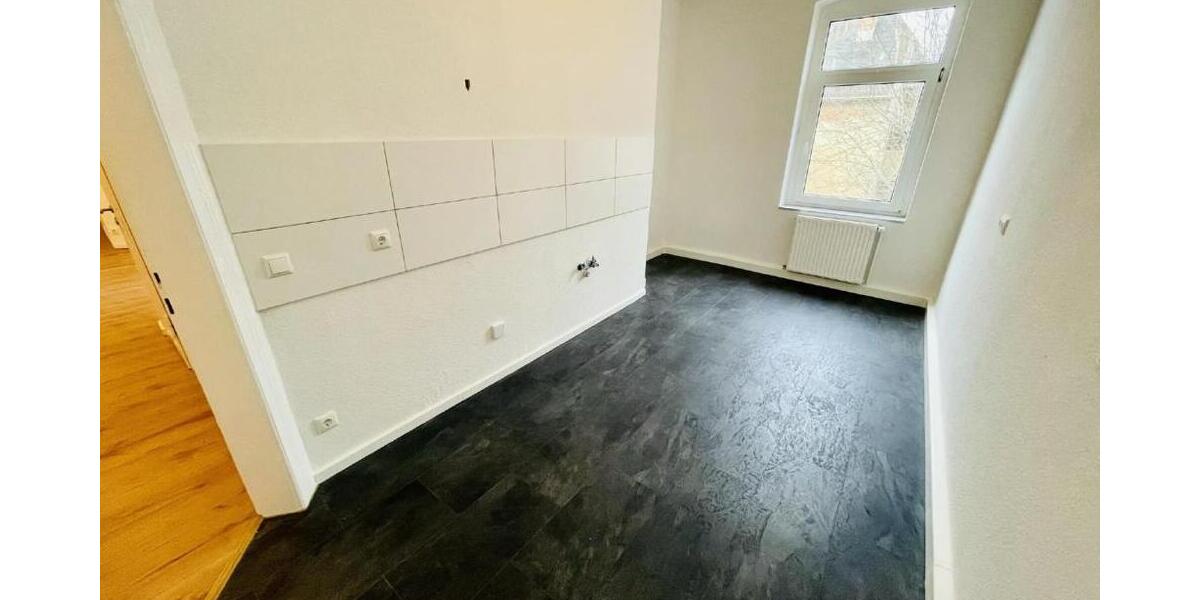 großzügige 4 Raum Wohnung mit 2 Balkonen & modernen Bad mit Wanne! - Etagenwohnung Gera Alt-Bieblach | Angebot:26248698