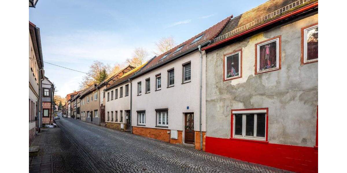 Reihenmittelhaus Stadtroda - 5 Zimmer, 115 m&sup2;, 99.000&euro; | Angebot:25851381