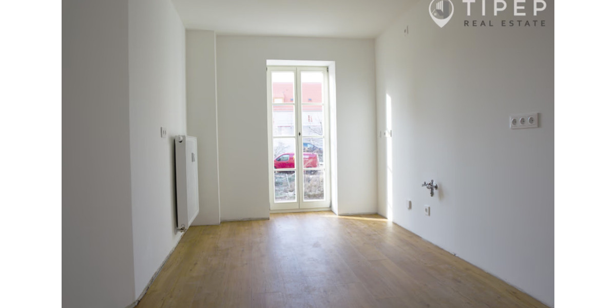 Dachgeschoßwohnung Altenburg - 1.5 Zimmer, 33 m&sup2;, 292&euro; | Angebot:20194468