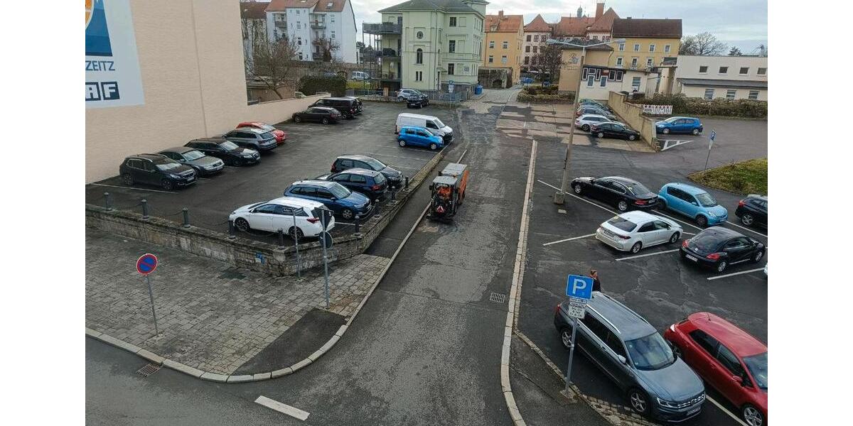 Einfamilienhaus Zeitz - 6 Zimmer, 300 m&sup2;, 1.600&euro; | Angebot:23649340