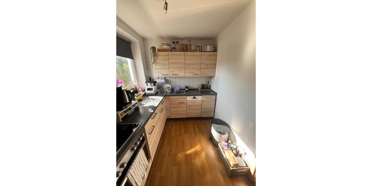 Dachgeschoßwohnung Gera Alt-Bieblach - 2.5 Zimmer, 74 m&sup2;, 900&euro; | Angebot:25992447