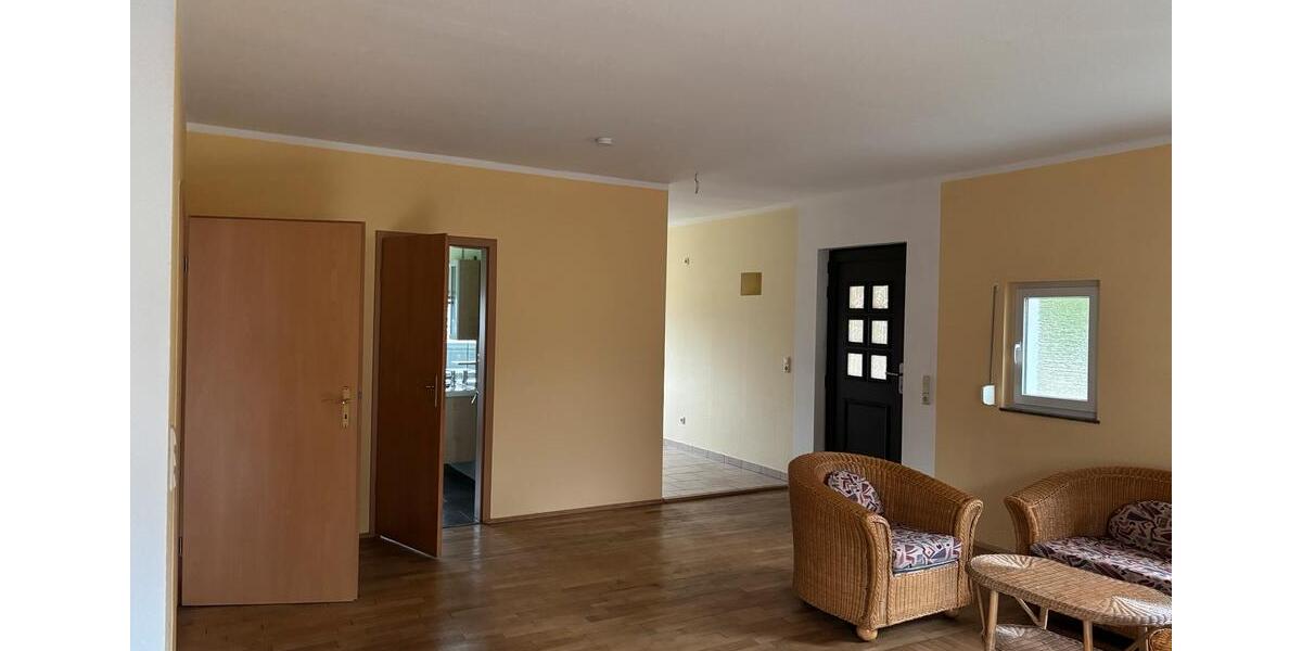 Einfamilienhaus Gera Debschwitz - 2 Zimmer, 80 m&sup2;, 630&euro; | Angebot:25174795