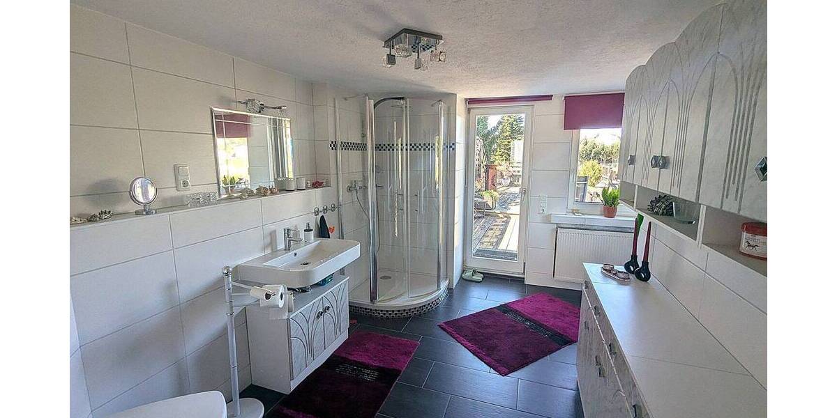 Doppelhaushälfte Eisenberg - 3 Zimmer, 108 m&sup2;, 199.000&euro; | Angebot:26160264