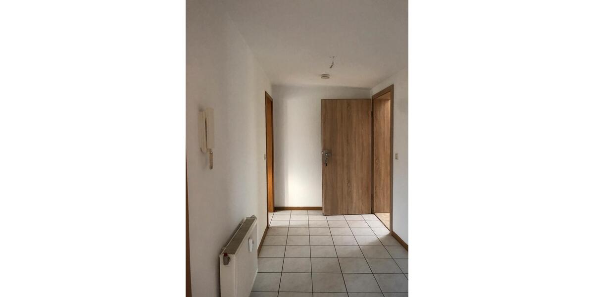 Dachgeschoßwohnung Gera - 1.5 Zimmer, 30 m&sup2;, 270&euro; | Angebot:26634660