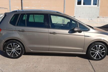 VW Golf 42.100 km 11.500 &euro; Gera 07545