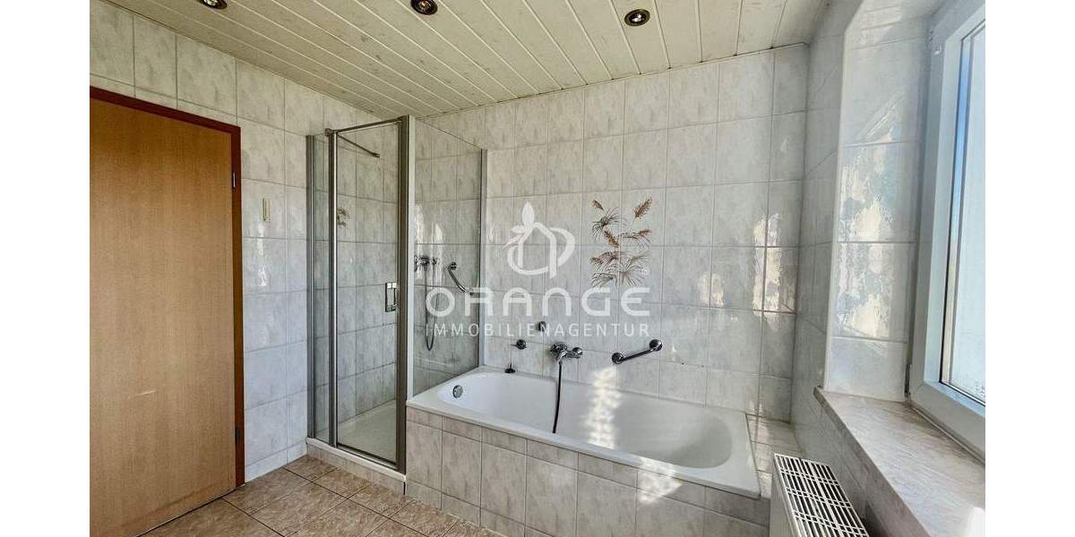 Etagenwohnung Tröglitz Tröglitz - 4 Zimmer, 82 m&sup2;, 95.000&euro; | Angebot:25770517