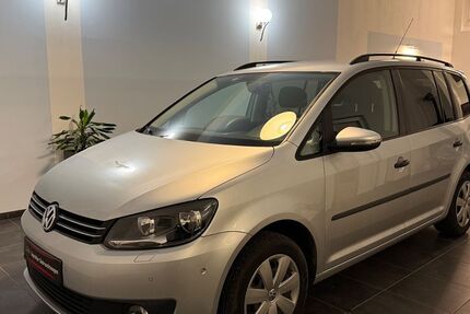 VW Touran 276.349 km 6.600 &euro; Gera 07552