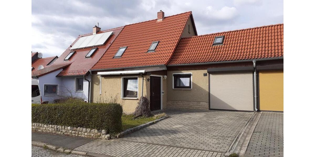 Reihen-Einfamilienhaus mit großem Garten 5 zimmer