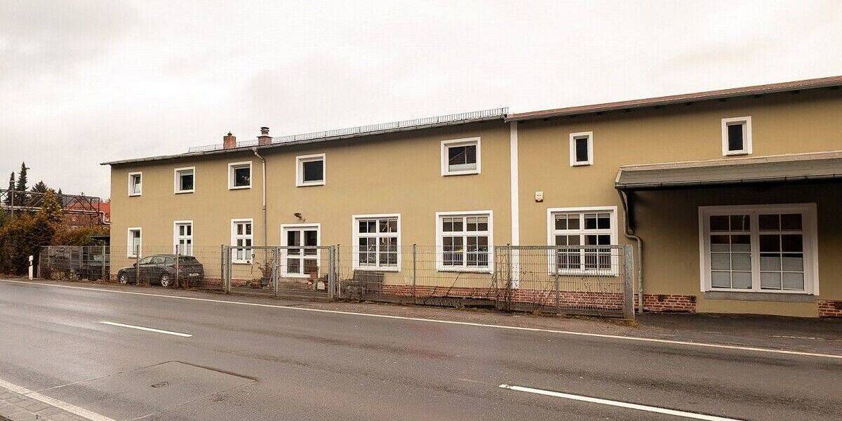 Mehrfamilienhaus, Wohnhaus Hartmannsdorf Silbitz - 240.000&euro; | Angebot:26851042