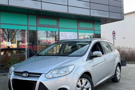 Ford Focus 233.000 km 4.499 &euro; Gera 07545