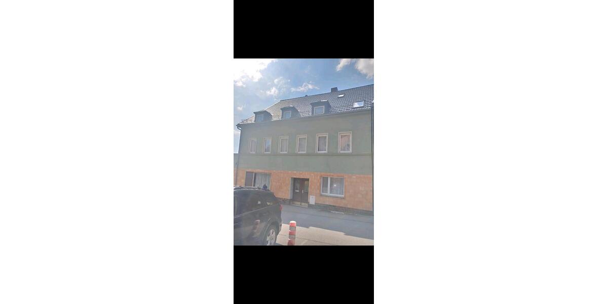 Etagenwohnung Greiz - 10 Zimmer, 170 m&sup2;, 70.000&euro; | Angebot:27416503