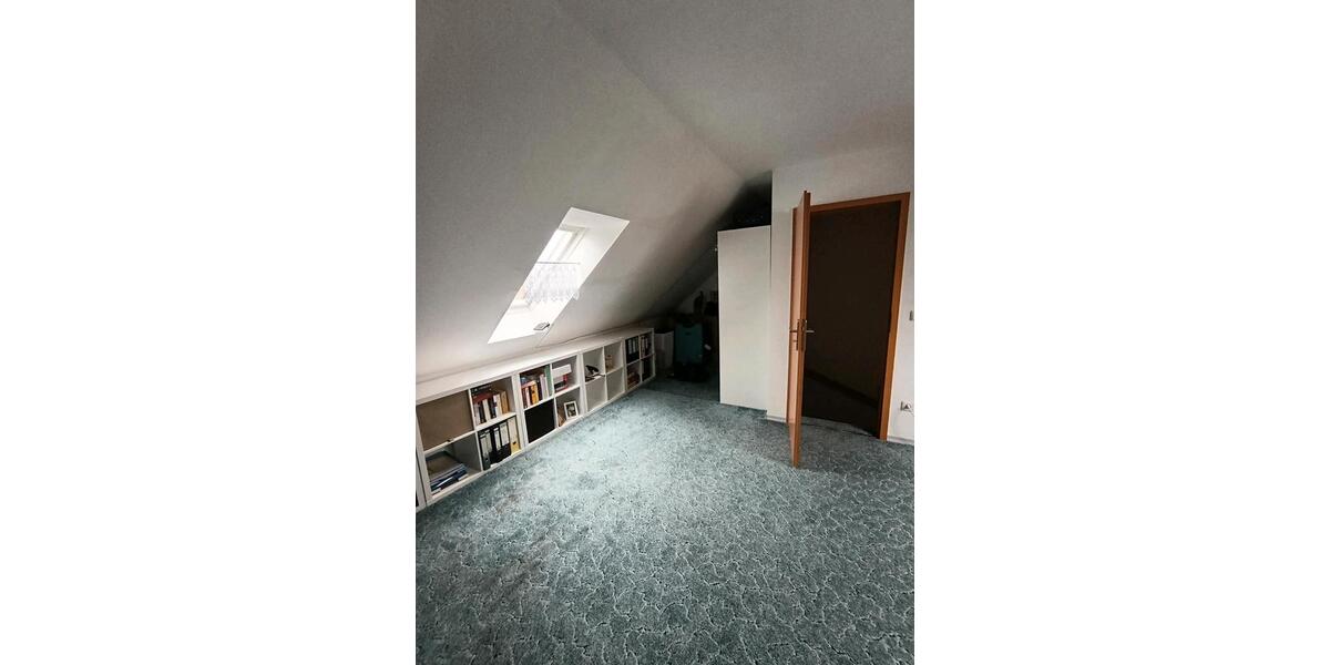 Reihenhaus Werdau - 4 Zimmer, 117 m&sup2;, 175.000&euro; | Angebot:26222119