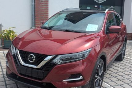 Nissan Qashqai 77.000 km 15.800 &euro; Gera 07548
