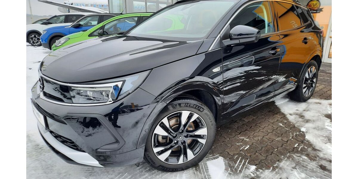 Opel Grandland (X) 64.450 km 19.490 &euro; Werdau 08412