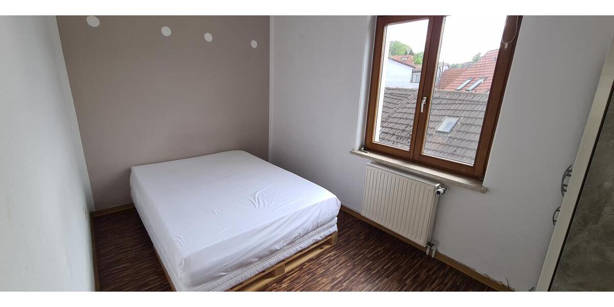 helle und zentrale 2-Zimmer-Wohnung in Stadtmitte Stadtroda´s - Etagenwohnung Stadtroda | Angebot:27298548