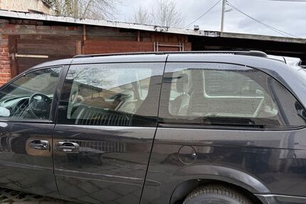 Chrysler Grand Voyager 215.000 km 1.500 &euro; Schmölln 04626