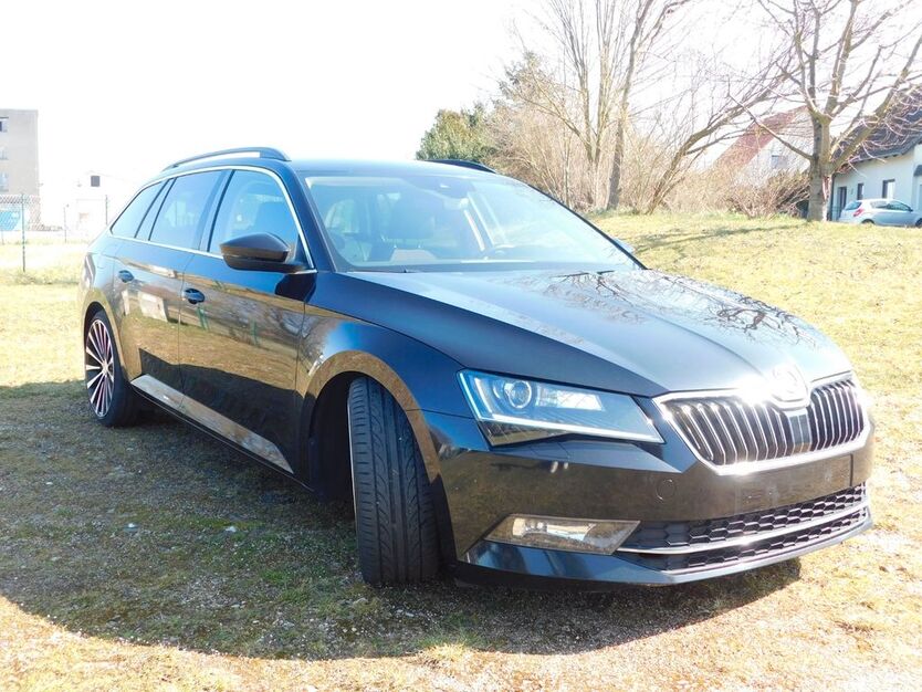 Skoda Superb 156.500 km 14.490 € Lucka 04613