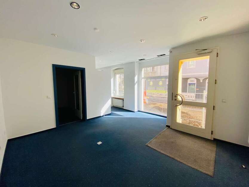 Einzelhandel in Gera 369 € 68.5 m²