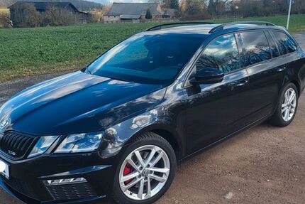 Skoda Octavia 92.000 km 22.500 &euro; Gera 07551