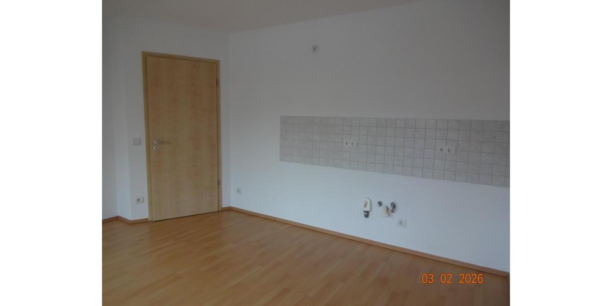 Etagenwohnung Altenburg - 2 Zimmer, 63 m&sup2;, 500&euro; | Angebot:26444042