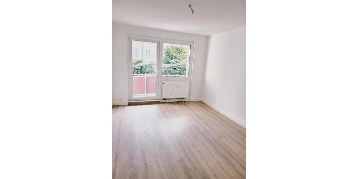 Etagenwohnung Osterfeld - 3 Zimmer, 58 m&sup2;, 348&euro; | Angebot:10859495