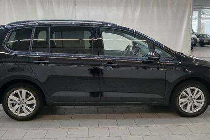 VW Touran 29.980 km 29.786 &euro; Greiz 07973