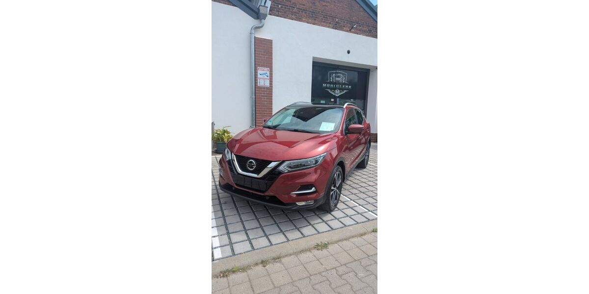 Nissan Qashqai 77.000 km 13.990 &euro; Gera 07548